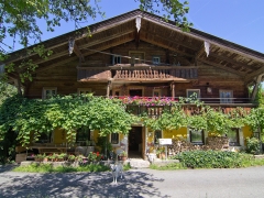 stadlerhof_front